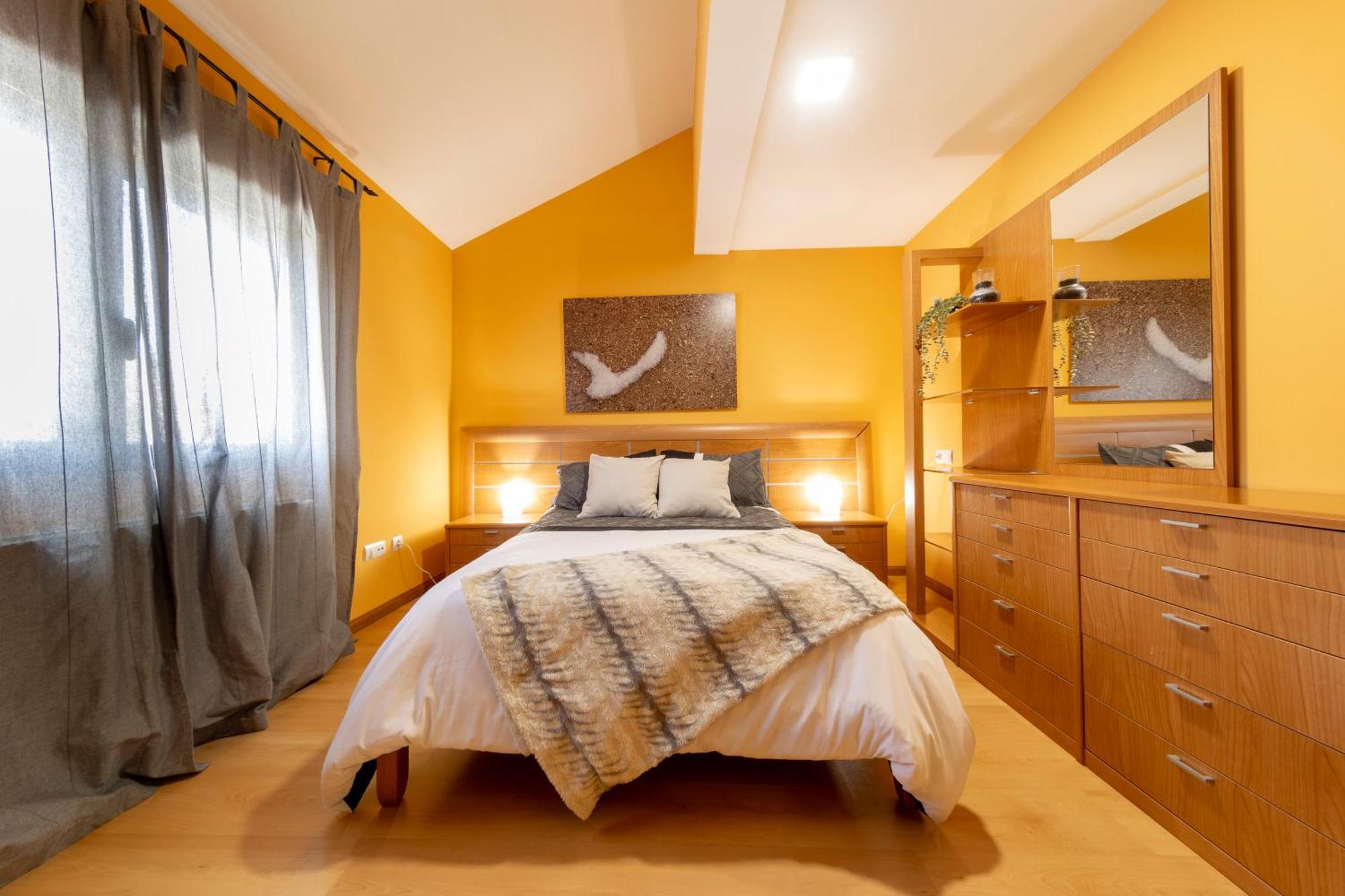 Atico Duplex Calle Mayor إل بورغو دي أوسما المظهر الخارجي الصورة