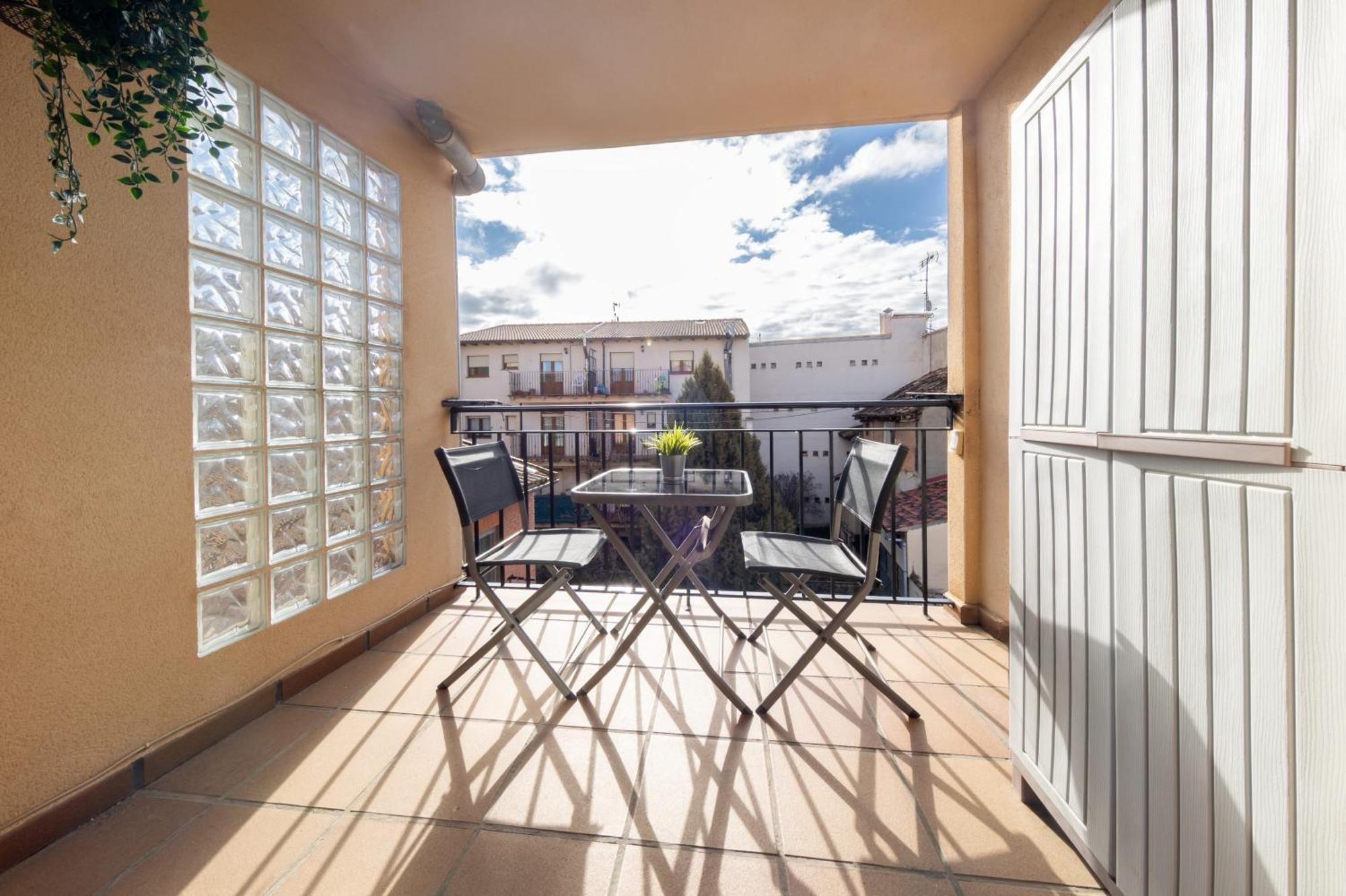 Atico Duplex Calle Mayor إل بورغو دي أوسما المظهر الخارجي الصورة